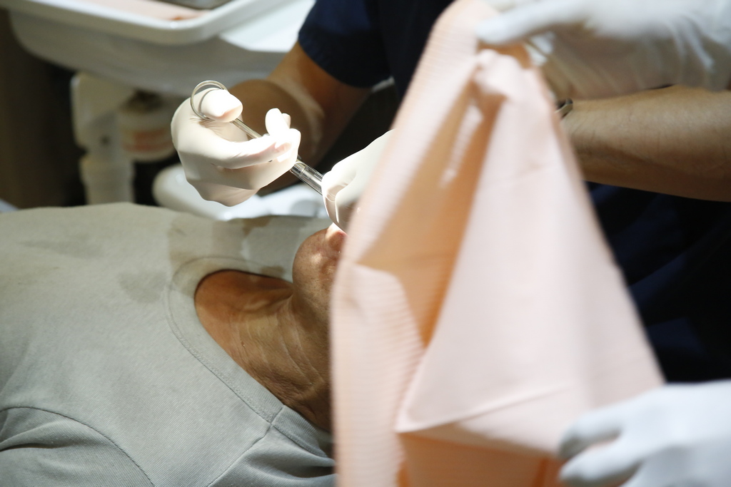 ［人工植牙］如何預防人工植牙手術的風險發生？